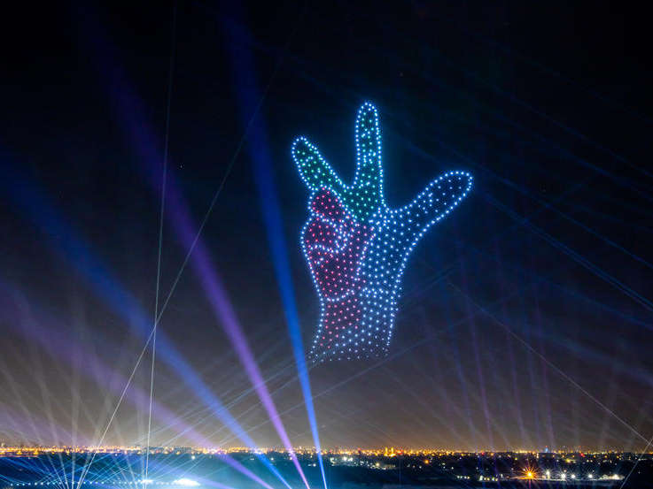 Dubai World Cup 2021 drone show 4 uai
